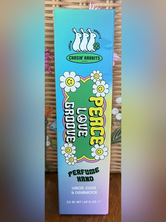 Chasin’ Rabbits Other - Chasin’ Rabbits Peace Love Groove Korean Hand Cream Lemon, Clove & Cedarwood NEW